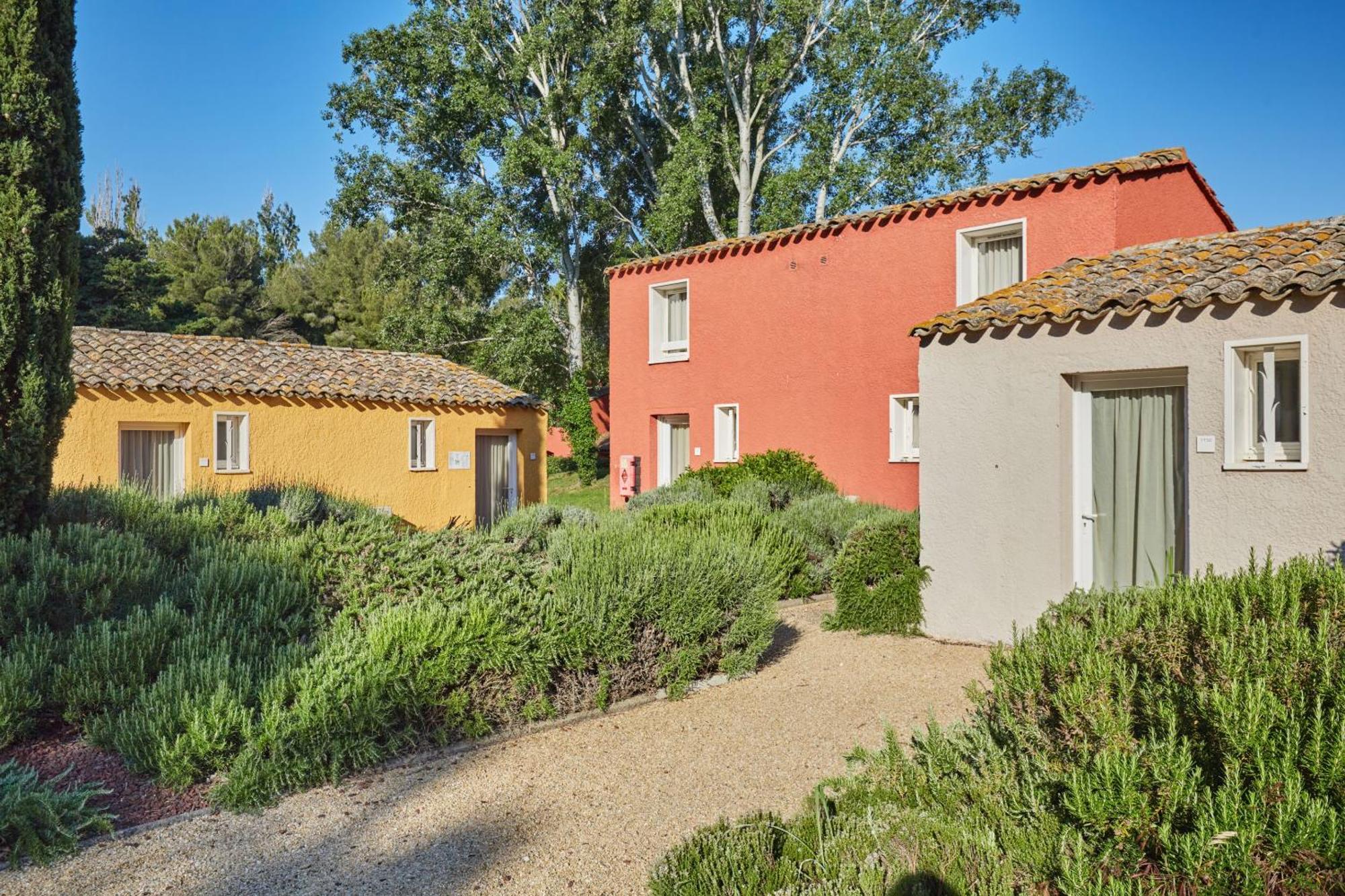 Résidence Odalys Le Village Camarguais Les Gardians 4*