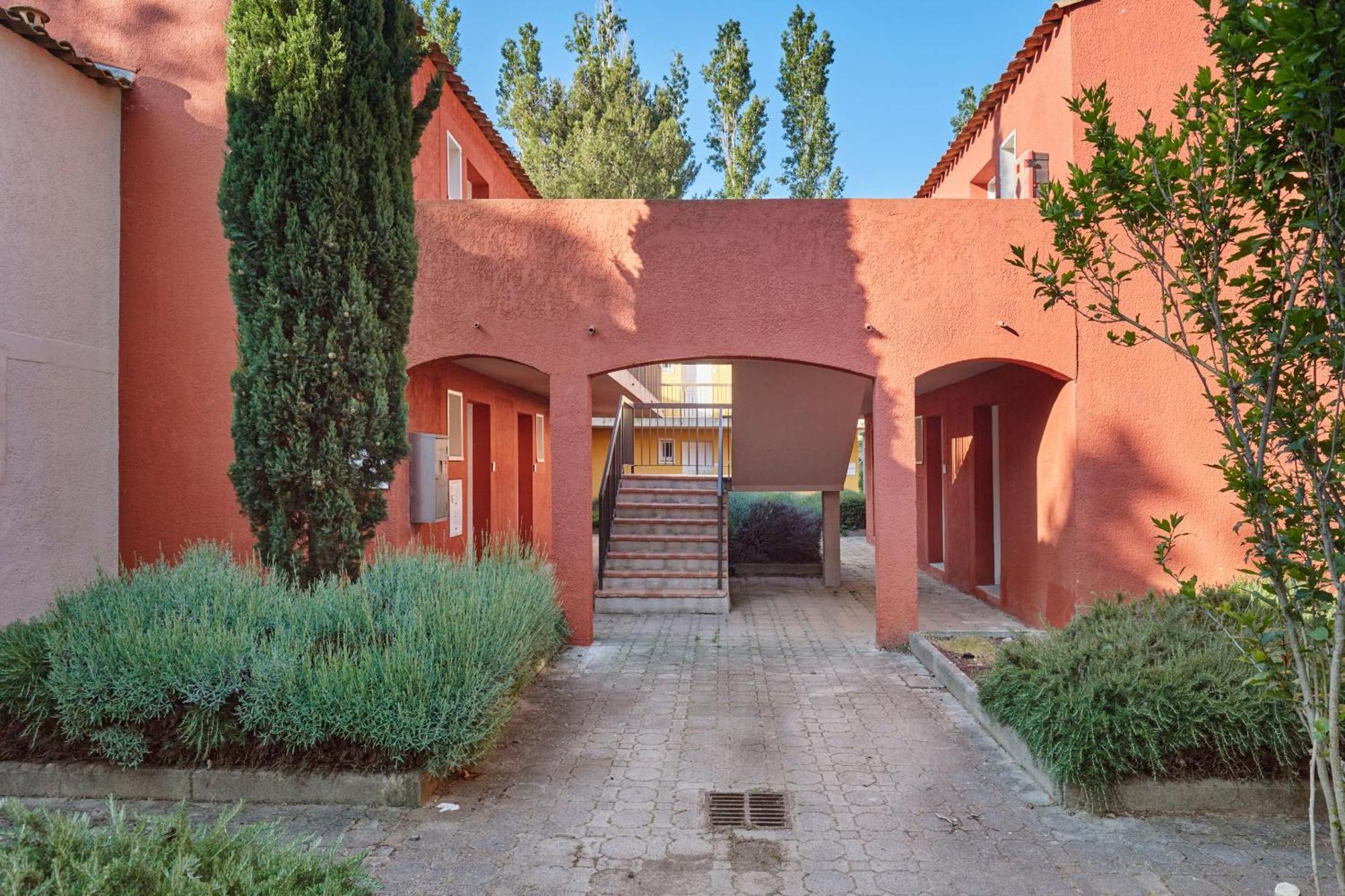 Appart hôtel Résidence Odalys Le Village Camarguais Les Gardians Arles