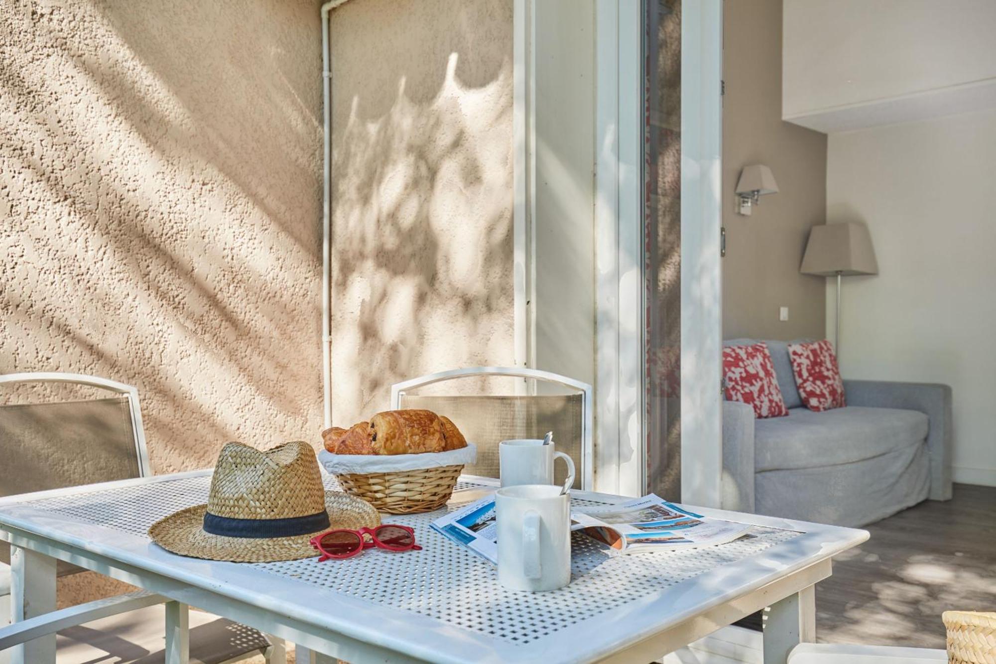 Appart hôtel Résidence Odalys Le Village Camarguais Les Gardians 4*