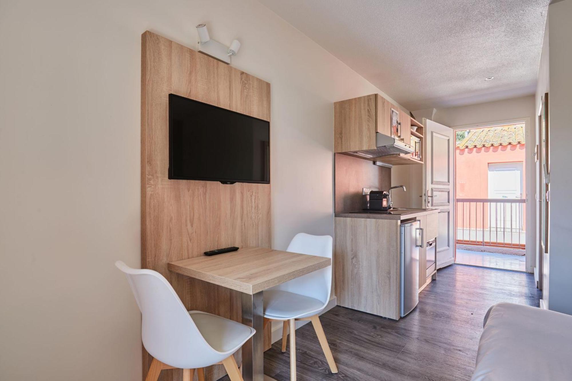 Résidence Odalys Le Village Camarguais Les Gardians Appart hôtel